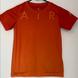 Boys Air Jordan tee